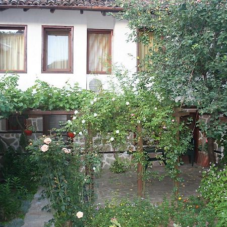 Hotel Todorova House Zlatograd Esterno foto