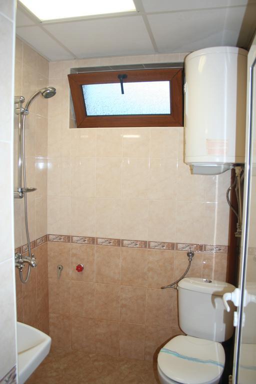 Hotel Todorova House Zlatograd Esterno foto